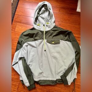 Athleta Women’s Size Small Green Microfleece Jacket
